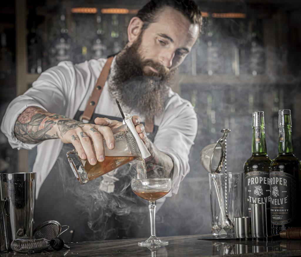 Bar Man-4
